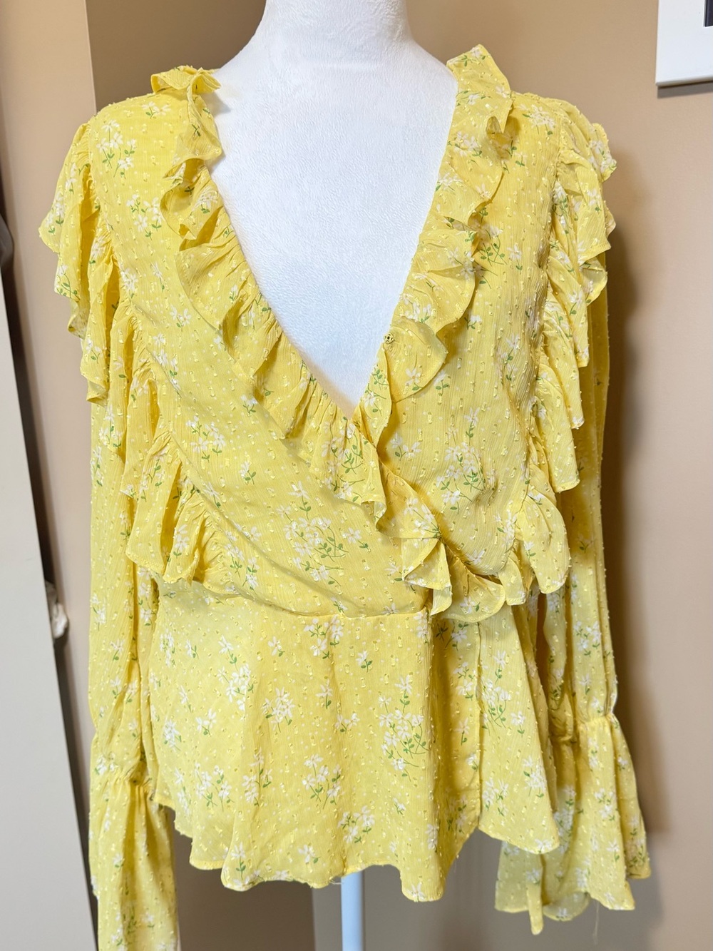 Women’s Yellow Floral Ruffle Blouse